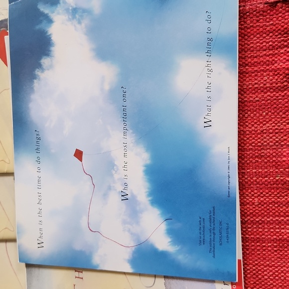 Book: The Three Questions by Jon J. Muth - Picture 2 of 2